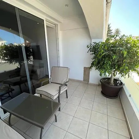 Apartment A/c - Fibra - Smarttv - Modern