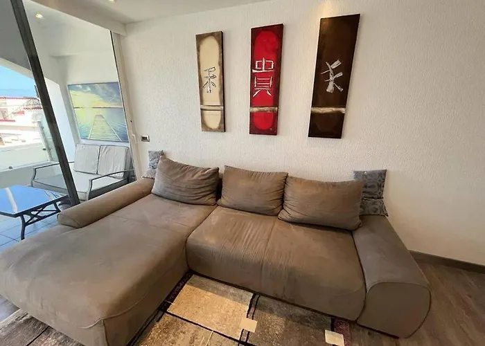 A/c - Fibra - Smarttv - Modern Appartamento